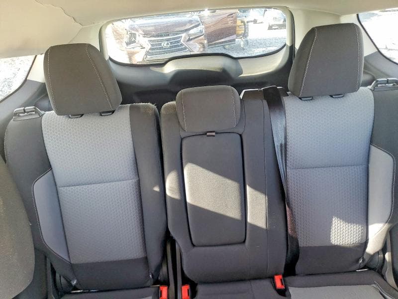 2017 FORD ESCAPE SE 10