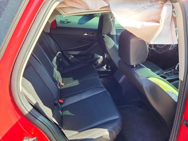 2019 VOLKSWAGEN JETTA SEL 10