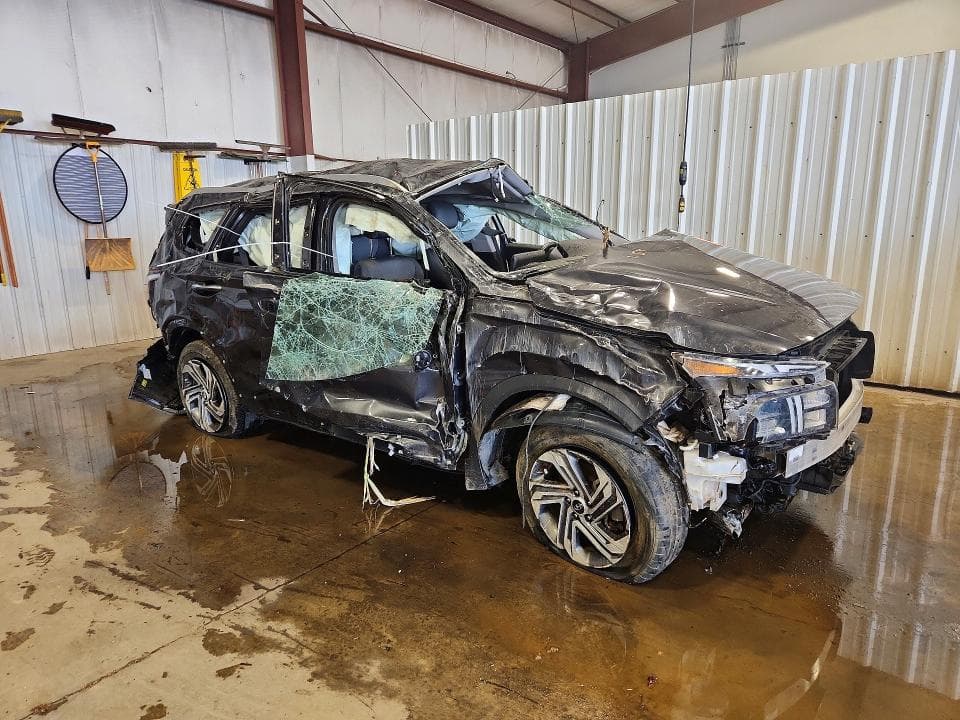 2021 HYUNDAI SANTA FE SEL 4