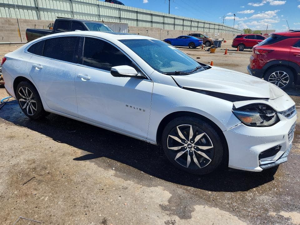 2017 CHEVROLET MALIBU LT 4