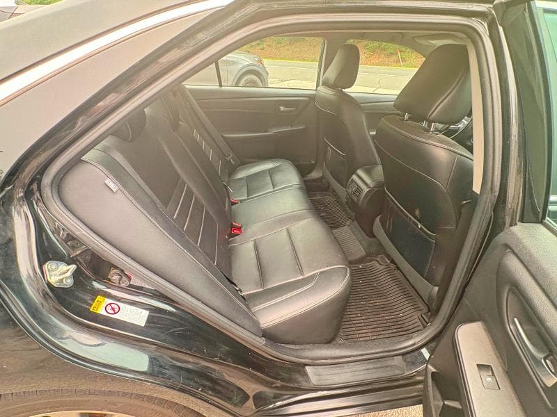 2017 TOYOTA CAMRY XLE 6