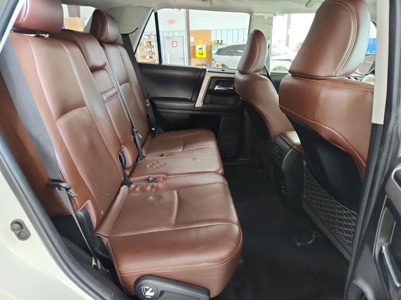 2017 TOYOTA 4RUNNER LIMITED 11