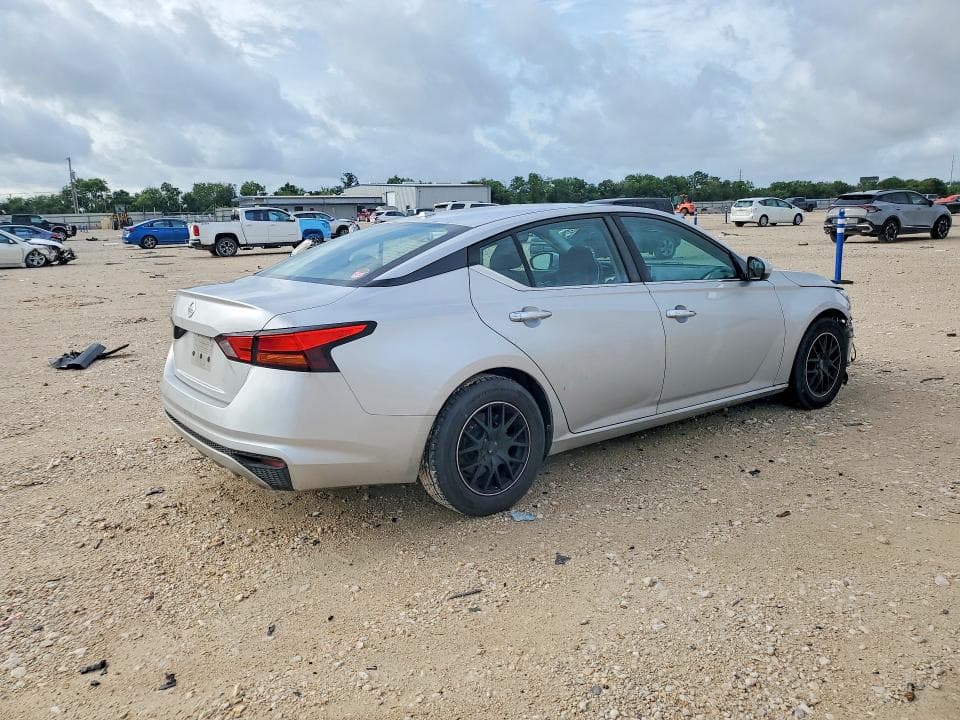 2020 NISSAN ALTIMA S 3