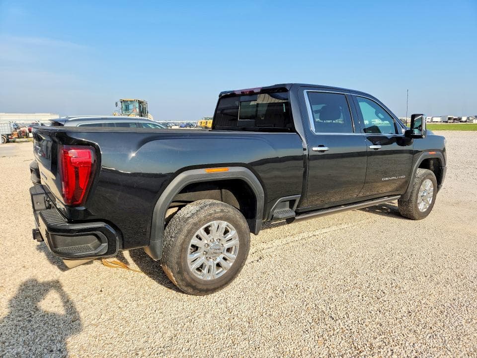 2023 GMC SIERRA K2500 DENALI 3