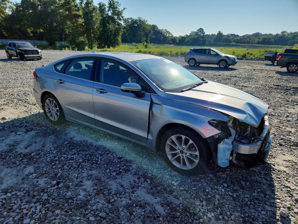 2020 FORD FUSION SE 4