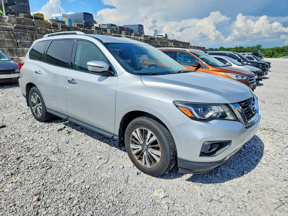 2017 NISSAN PATHFINDER SV SV 4