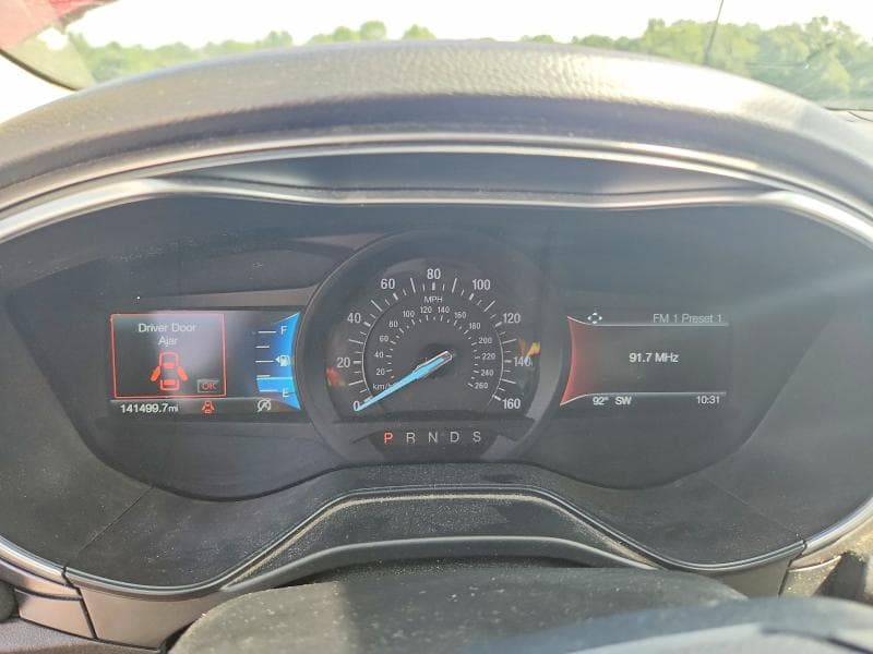 2019 FORD FUSION SE 9