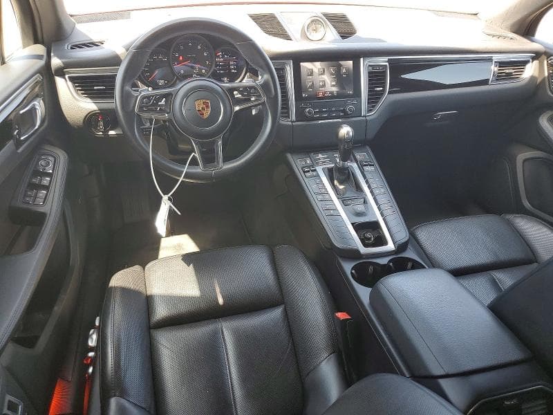 2017 PORSCHE MACAN 8