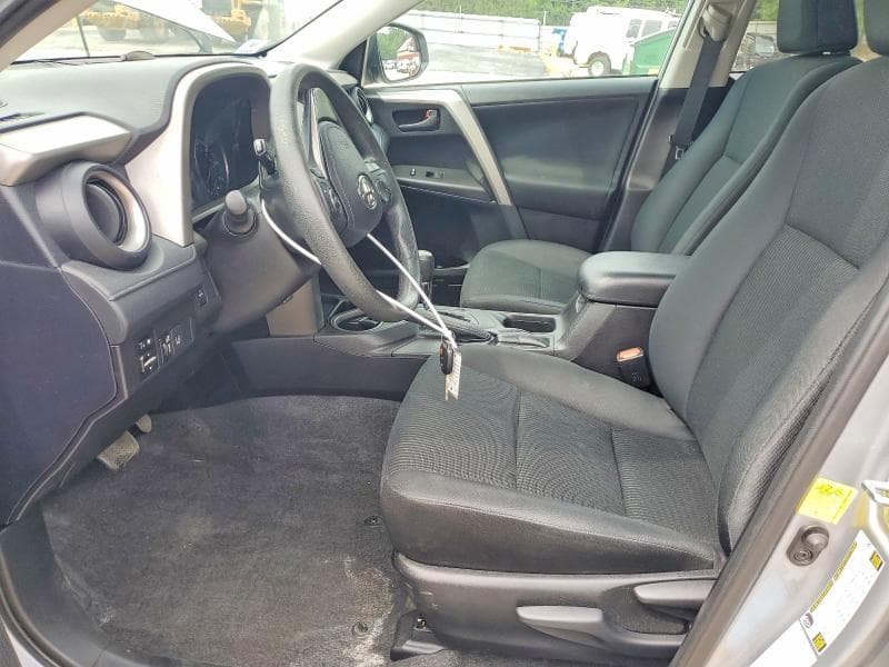 2017 TOYOTA RAV4 LE 7