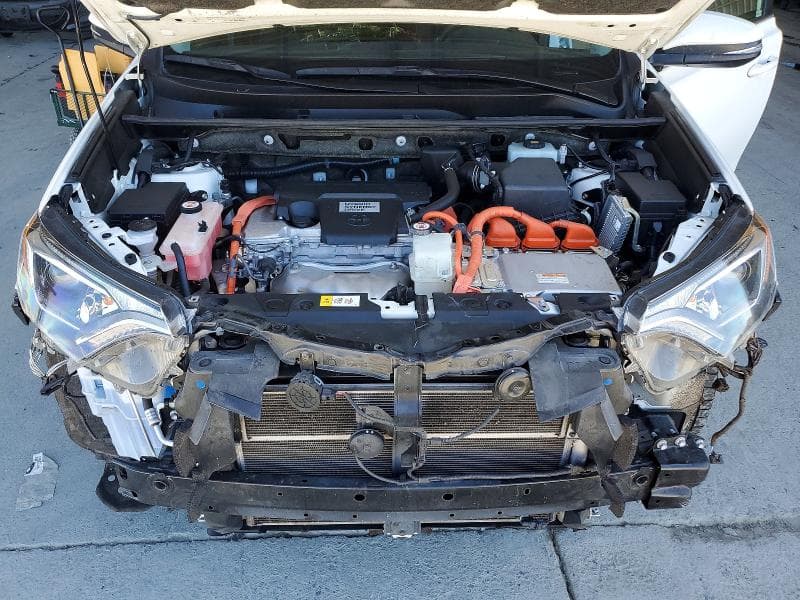 2018 TOYOTA RAV4 HYBRID LE 12