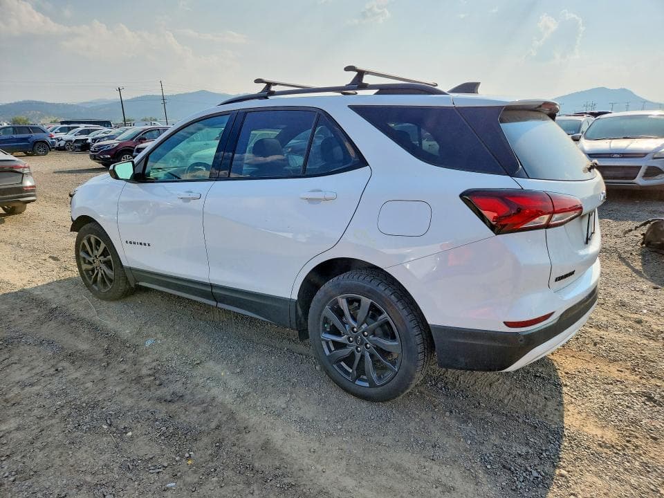2022 CHEVROLET EQUINOX RS 2