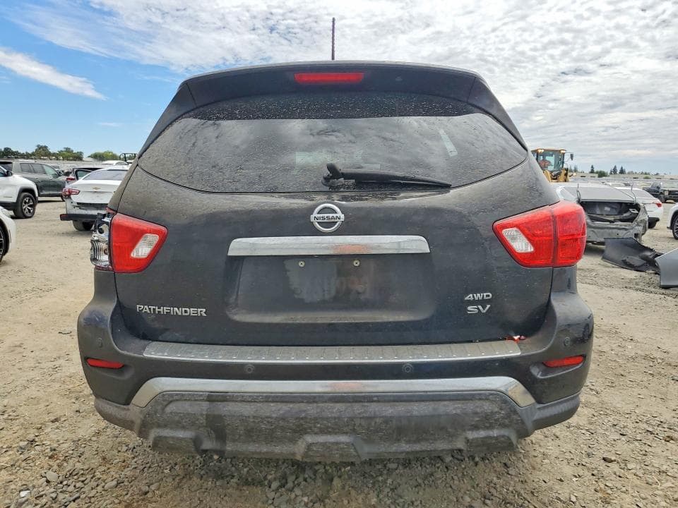 2017 NISSAN PATHFINDER S 6