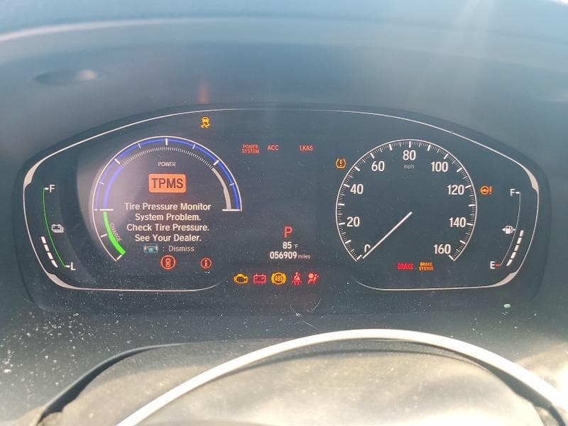 2019 HONDA INSIGHT EX 9