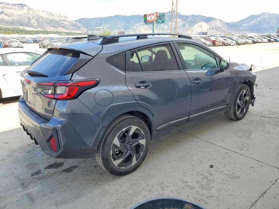 2025 SUBARU CROSSTREK LIMITED 3