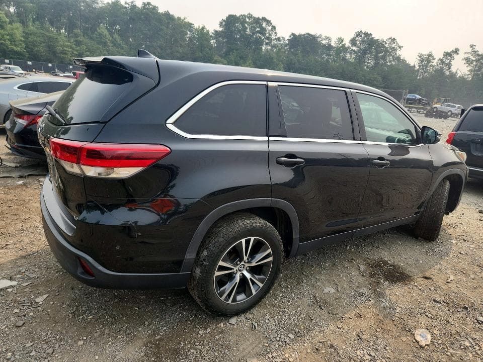 2019 TOYOTA HIGHLANDER LE PLUS LE PLUS 3