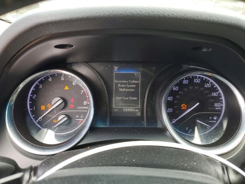 2019 TOYOTA CAMRY SE 9