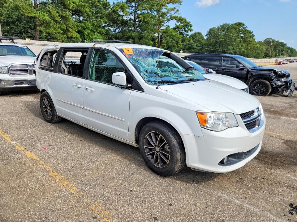 2017 DODGE GRAND CARAVAN SXT 4