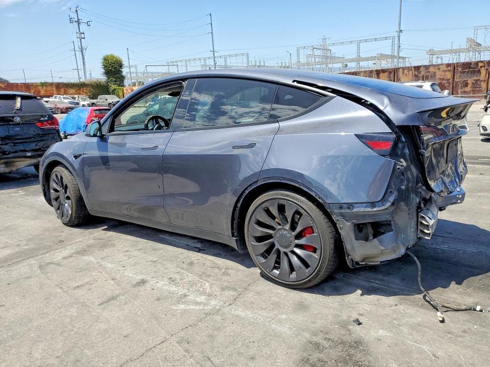 2023 TESLA MODEL Y 2