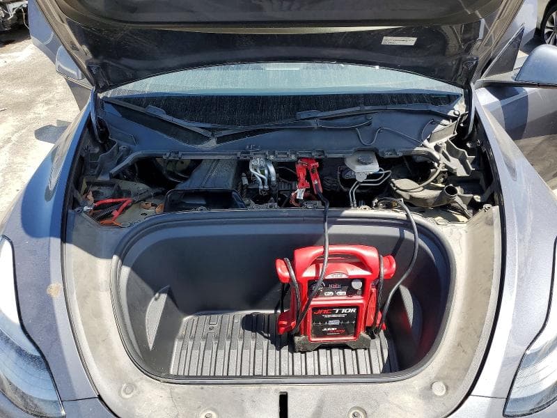 2023 TESLA MODEL Y 11