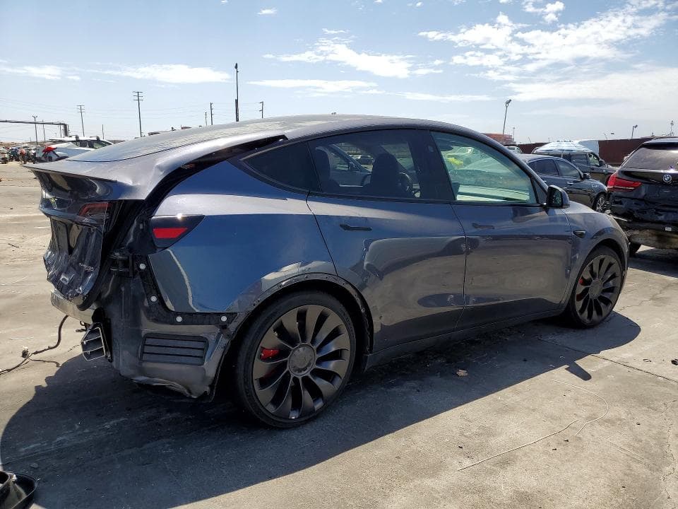 2023 TESLA MODEL Y 3