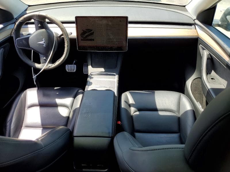 2023 TESLA MODEL Y 8