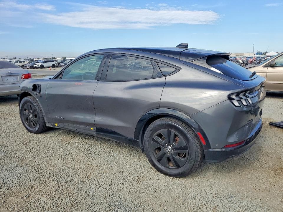 2021 FORD MUSTANG MACH-E CALIFORNIA ROUTE 1 2