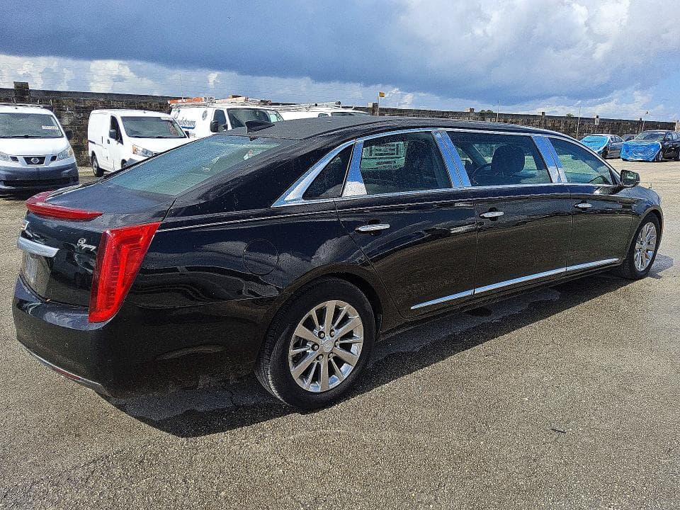 2017 CADILLAC XTS LIMOUSINE 3