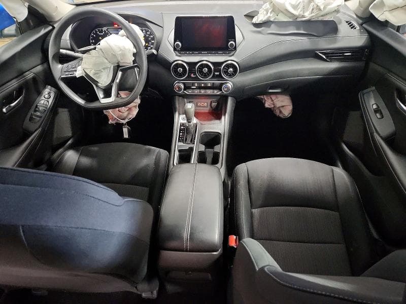 2025 NISSAN SENTRA SV 8