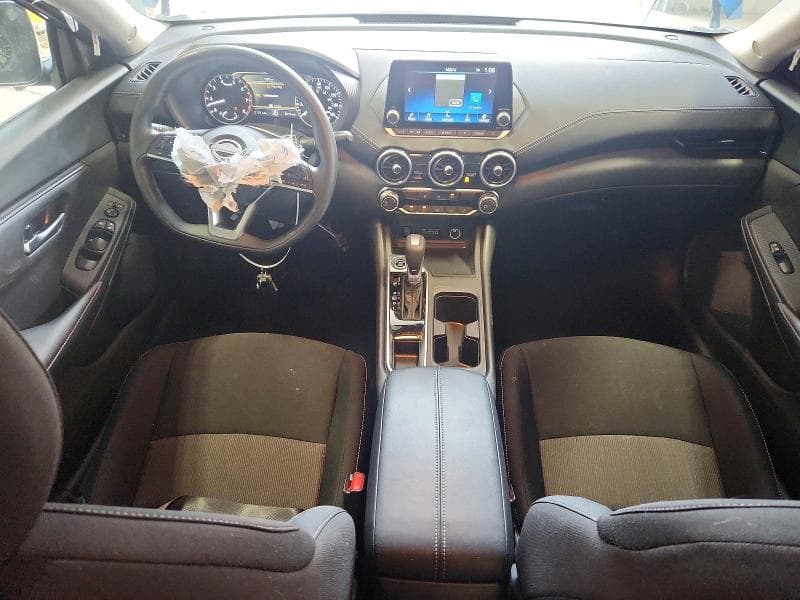 2025 NISSAN SENTRA SV 8
