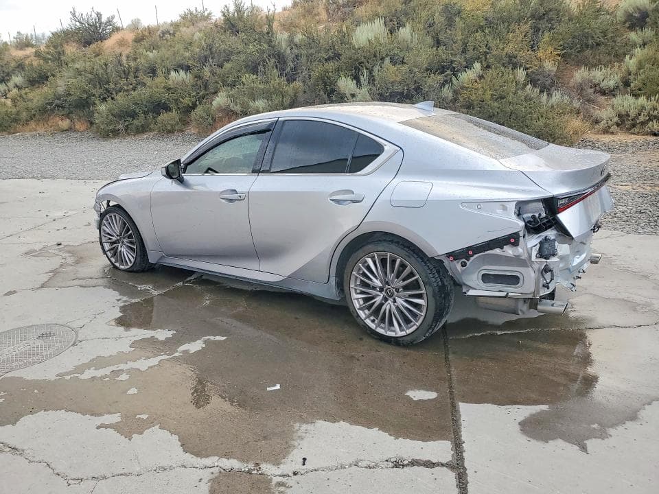 2023 LEXUS IS 300 2