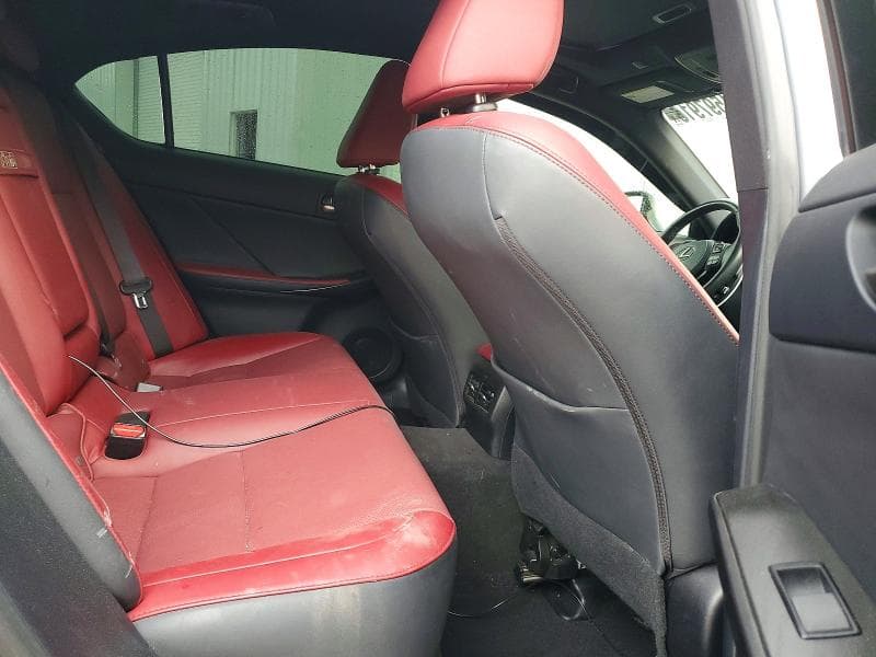 2023 LEXUS IS 300 10
