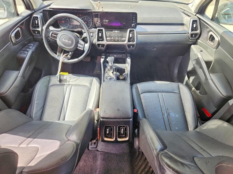 2023 KIA SORENTO S 8