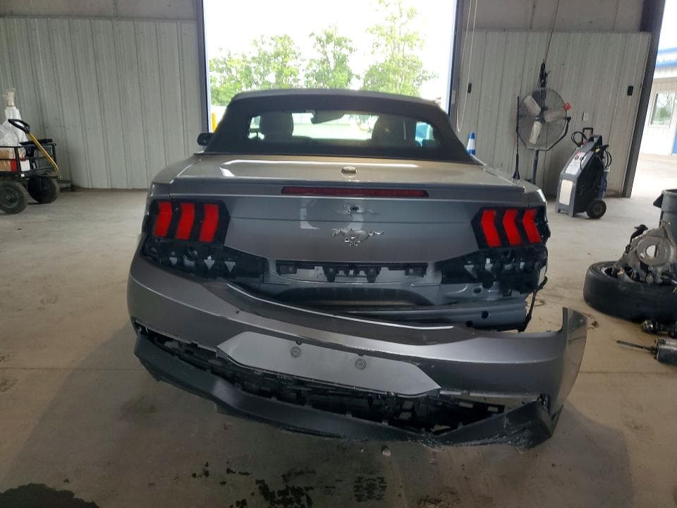 2025 FORD MUSTANG 6