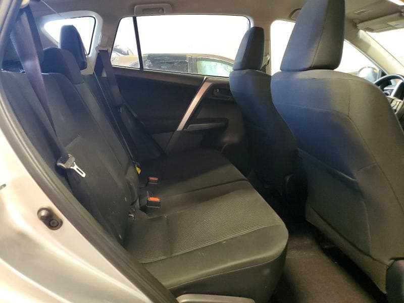 2018 TOYOTA RAV4 LE 11