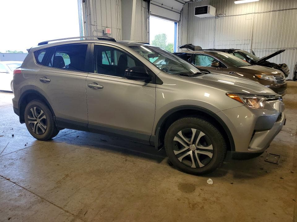 2018 TOYOTA RAV4 LE 4