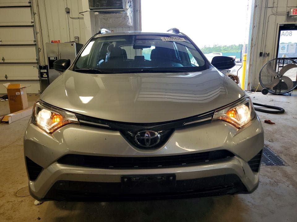 2018 TOYOTA RAV4 LE 5