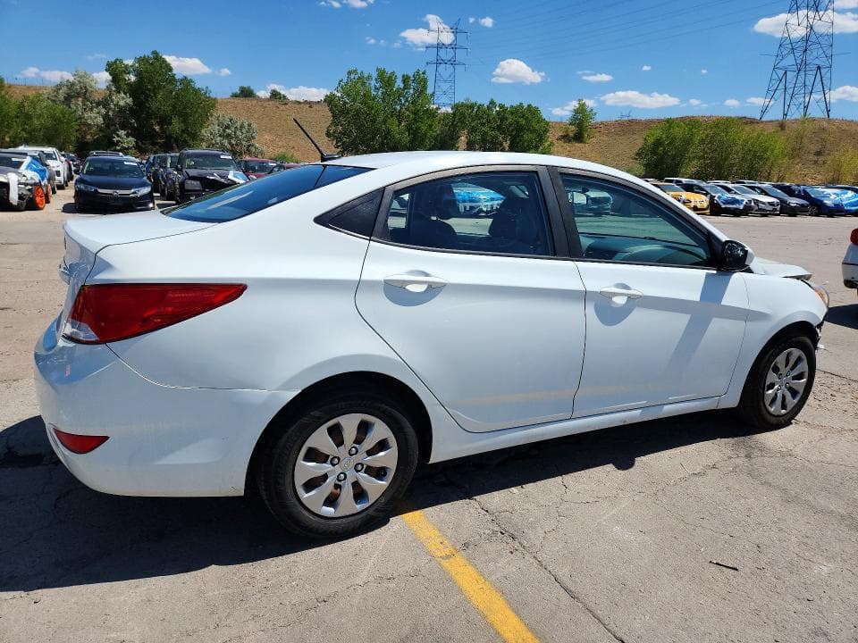2017 HYUNDAI ACCENT SE SE 3