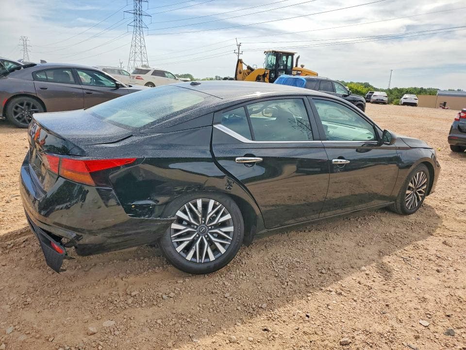 2025 NISSAN ALTIMA SV 3