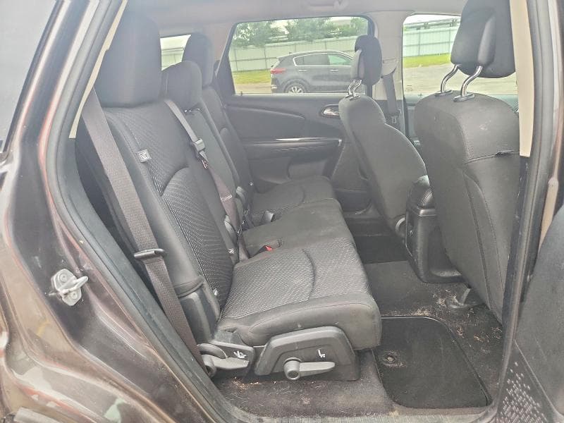 2018 DODGE JOURNEY SE 11