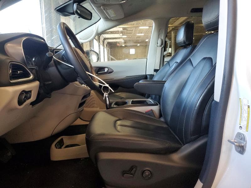 2024 CHRYSLER PACIFICA TOURING L 7