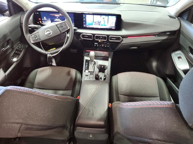 2026 NISSAN SENTRA SR 8