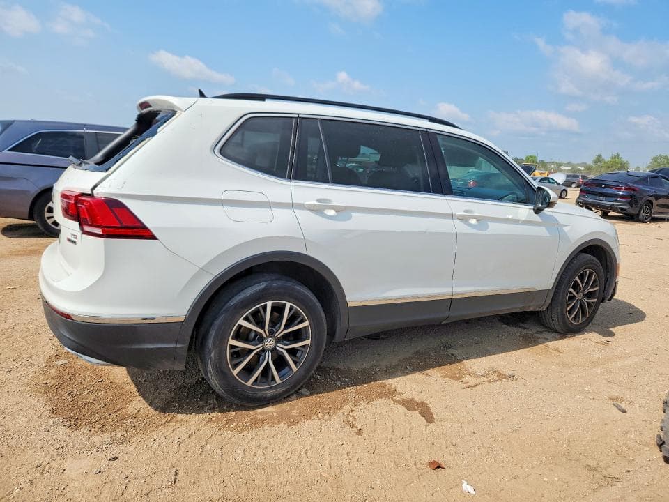 2018 VOLKSWAGEN TIGUAN SE 3