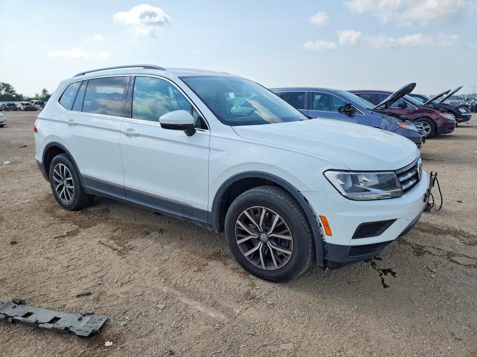 2018 VOLKSWAGEN TIGUAN SE 4