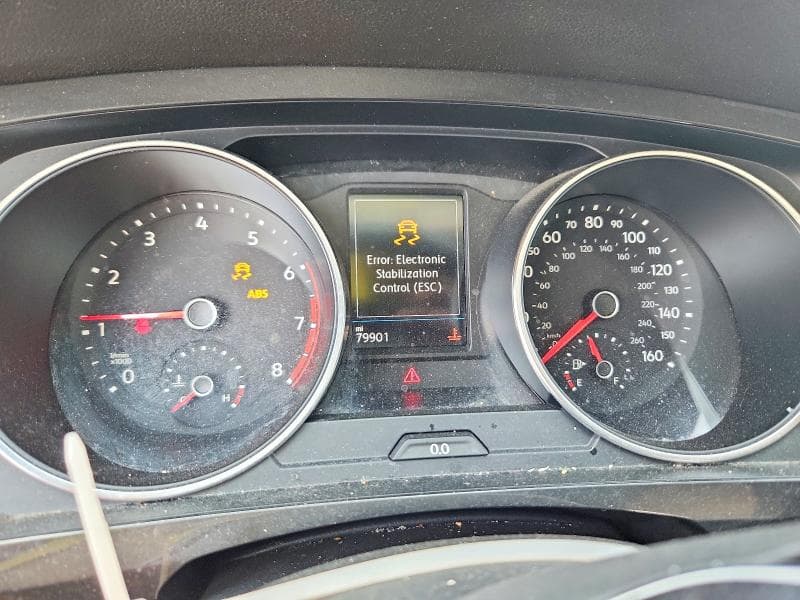 2018 VOLKSWAGEN TIGUAN SE 9