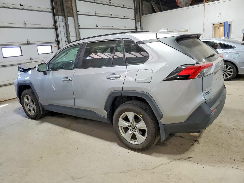 2019 TOYOTA RAV4 XLE XLE 2