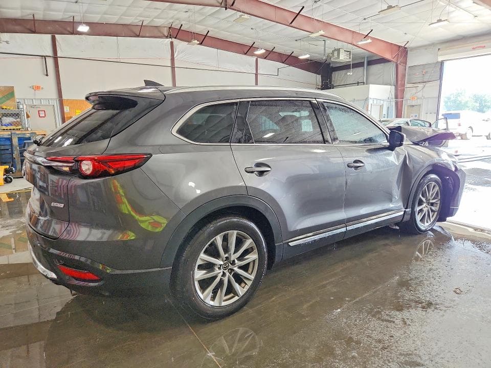 2018 MAZDA CX-9 SIGNATURE 3