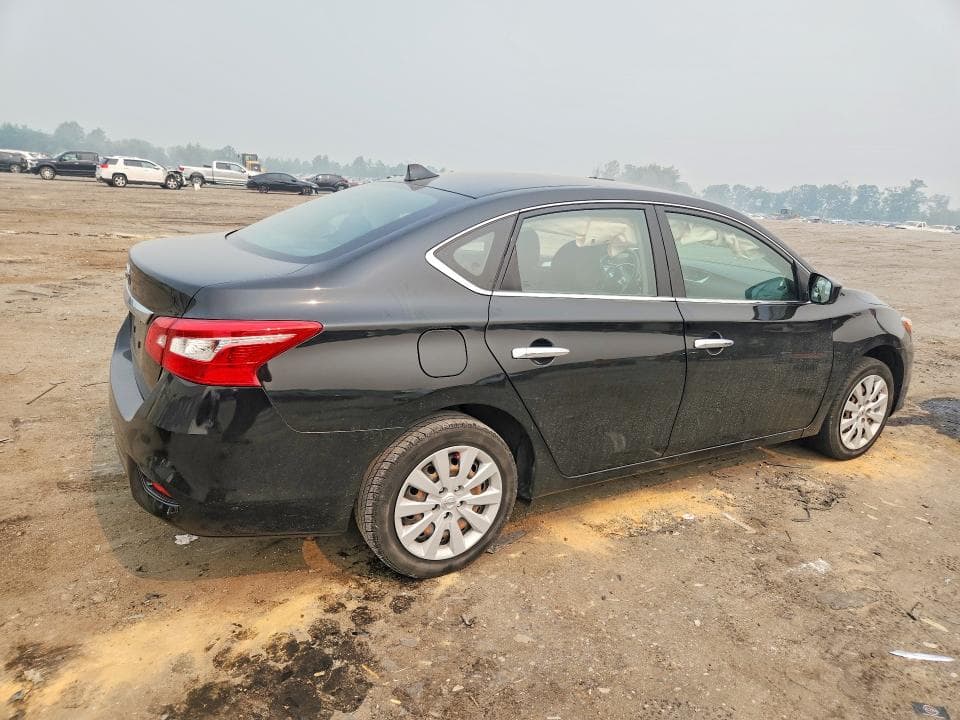 2018 NISSAN SENTRA S 3