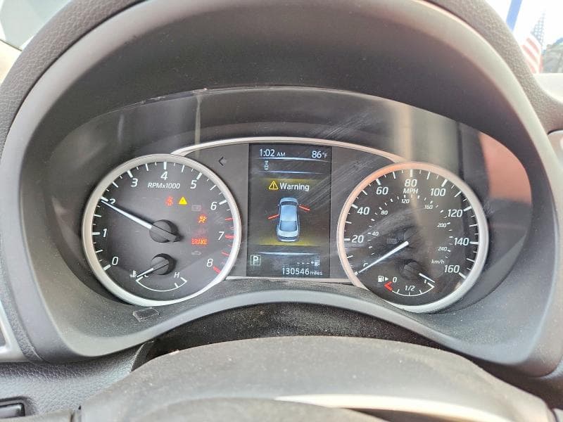 2018 NISSAN SENTRA S 9