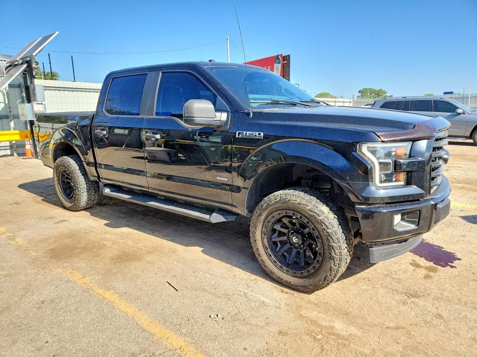 2017 FORD F150 SUPERCREW 4