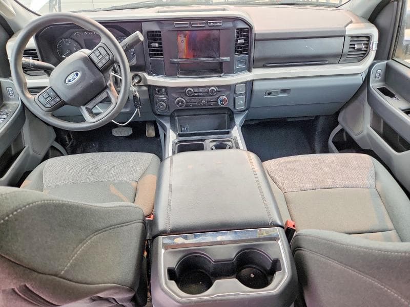 2024 FORD F250 8